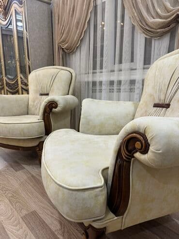 диван и 2 кресла: Диван, Б/у, Нераскладной, Без подьемного механизма, Велюровая ткань, Нет доставки — 7