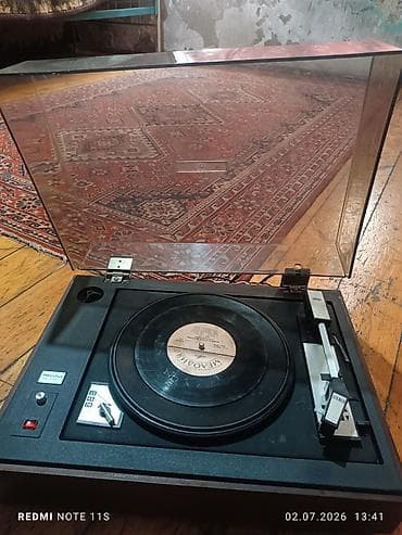 samsung level u: Vintage “Melodiya” stereo musiqi mərkəzi – radio və vinil pikap — 3