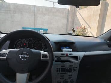 fiat doblo ölüxana: Opel Astra H Caravan (universal), göy rəng. - Kuzov: universal — 7