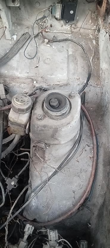30 kuza: VAZ (LADA) 1111 Oka: 0.1 l | 1999 il 249000 km Hetçbek — 10