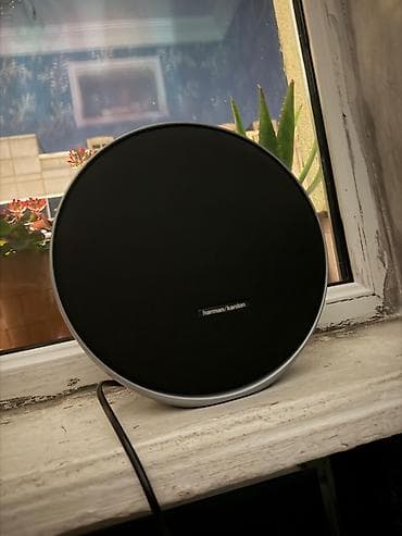 xiaomi bluetooth: Б/у Harman-Kardon Колонка, Тип - Умные, цвет - Серый — 1