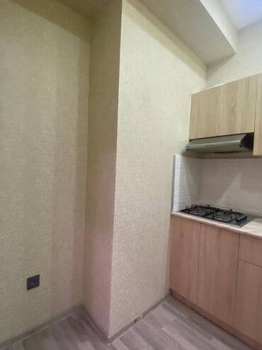 evler bineqedide: Nərimanov, Tebriz kucesi, tefekkur universiteti teref 16-10 m 54 kv, 2 — 5