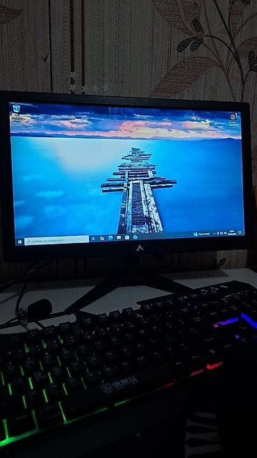 komputer ucuz: Parametirləri gt 730 i5 3470 8gb ram 128 gb ssd 500gb hhd Üstündə — 2