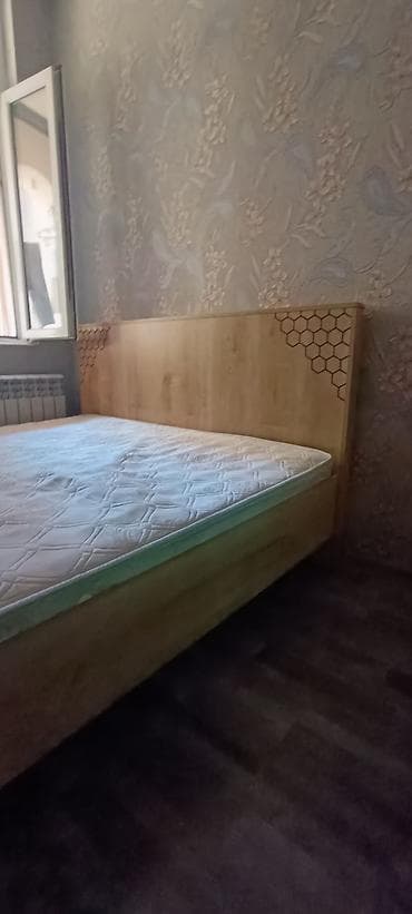 xaçmaz mebel: İşlənmiş, İkinəfərlik çarpayı, Bazalı, Matras ilə, Siyirməsiz, Türkiyə — 2