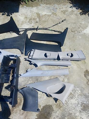 masin salon: Hyundai Sonata (2010-2013) üçün salon plastik detalları və döşəmə üstü — 1