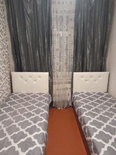 qəçreş kirayə evlər: Bu mənzil geniş yaşayış sahəsi təklif edir, içərisində divan, iki — 4