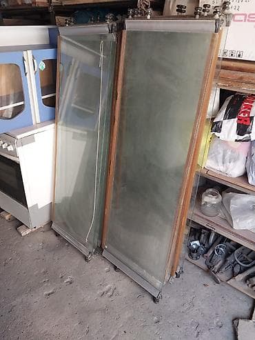 seyf gapılar: Sürgülü şüşə qapı panelləri - Material: qalın temperli şüşə - — 1