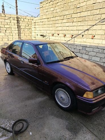 BMW 3 series: 2 l | 1993 il Sedan lalafo.az -da BMW 3 series: 2 l | 1993 il Sedan
