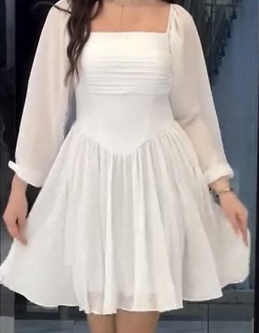 Ağ rəngli qısa şifon paltar Cəmi 1 dəfə geyinilib toya.Qəti birdaha — 1