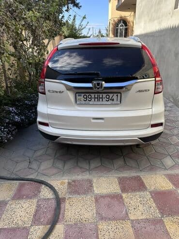 дом на колесах turbo az: Honda CR‑V, ağ rəng, 4x4 (AWD) Kuzov: şəhər krossoveri, aerodinamik — 6