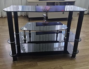 Düz TV altlığı, Polkalı, Şüşəli lalafo.az -da Düz TV altlığı, Polkalı, Şüşəli