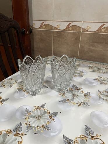 Quruducular: Vaza dəsti, Xrustal — 1