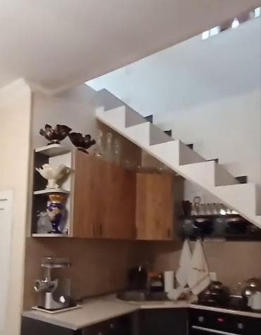 Аренда комнат: Menzil emircanda yerləşir 113 nömrəli avtobusun son — 6