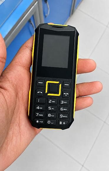 iphone 13 pro max green: Tüstüyə və toza davamlı korpuslu sadə düyməli mobil telefon - — 1