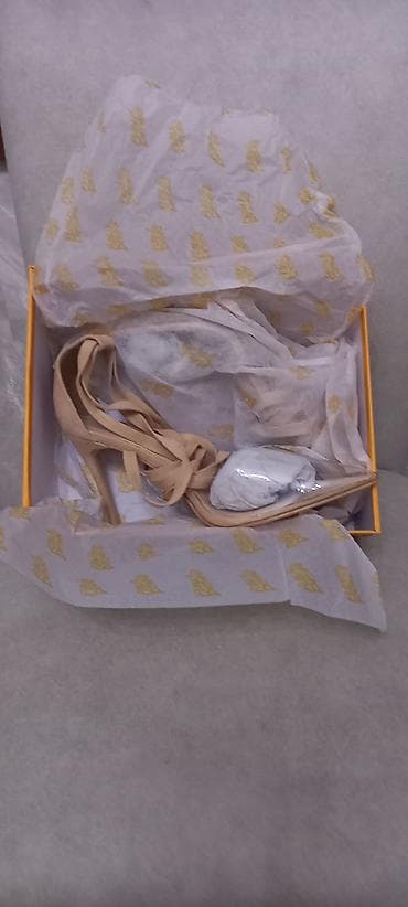 Makasin və loferlər: "Public Desire " Qadın üçün Ayaqqabı Çox Gözəl modeldir Yenidir — 7