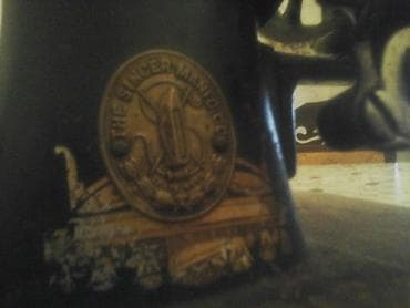 Qədim tikiş maşınları