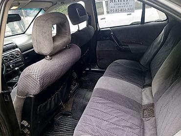ford fusion ehtiyat hisseleri: Opel Omega sedan - Kuzov: 4 qapılı sedan, tünd-yaşıl rəng - Mühərrik — 5
