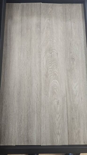 ağ laminat: Salam Vyetnam istehsali Spc Laminat. Adi laminat deyil,plastikdi — 5