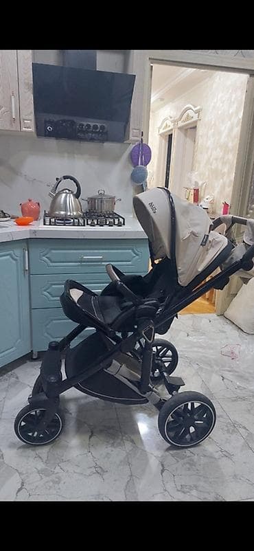 usag bezi: Uşaq arabası – 2-in-1 transformasiya olunan model - Rəng: bej (şassi — 3