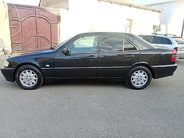 Mercedes-Benz C-Class (W202) sedan - Kuzov: qara rəng, 4 qapılı