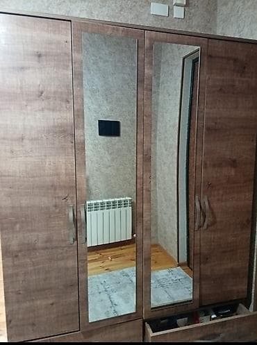 embawood paltar dolabı: İşlənmiş, 4 qapılı, Güzgülü, Qəhvəyi, Taxta, Açılan, Düz dolab — 2