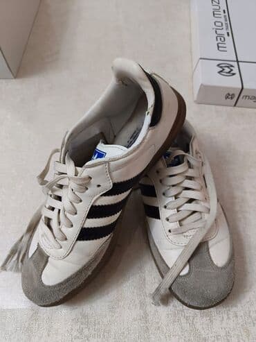 adidas qaçış üçün qadın krossovkaları: Krasofka 38 razmer — 3