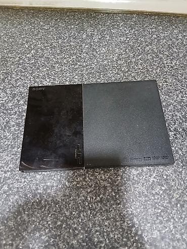 kabura iphone x: Sony PlayStation 2 Slim konsolu Model: SCPH-90004 (PAL) Güc girişi — 4