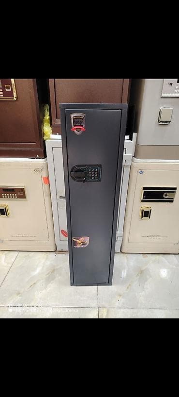 Seyflər: Ov silahı seyfləri Elektron kilidli, dar və hündür metal seyf - — 1