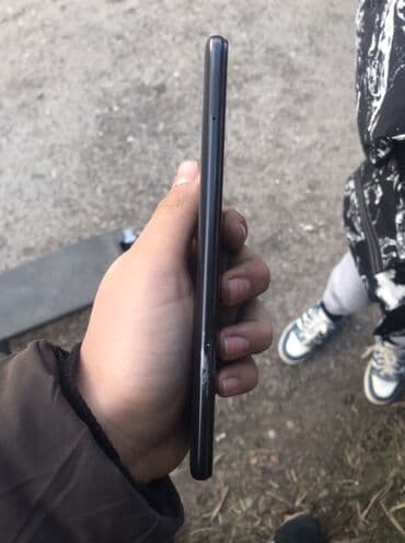 90 fps veren telefon: Redmi 9C, 64 GB, rəng - Qara, Barmaq izi — 5