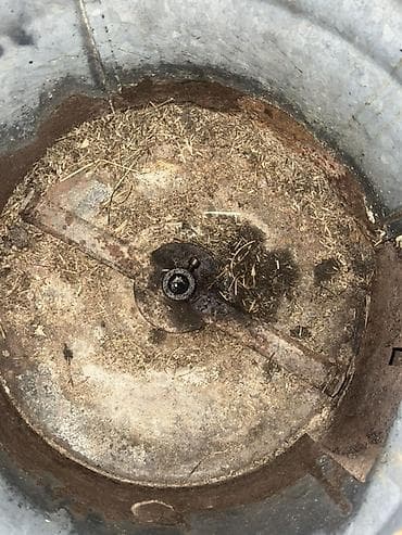 Digər biznes avadanlığı: Metall gövdəli saman/yonqar doğrama və qarışdırma qurğusu - Təyinat — 1