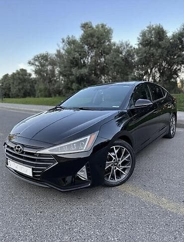 hunday santefe: Hyundai Elantra: 2 l | 2019 il Sedan — 9