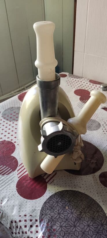 Ət çəkən maşın 1500 Vt, Revers ilə, İşlənmiş