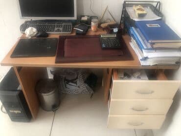 журнальные столы: Б/у, Нераскладной — 1