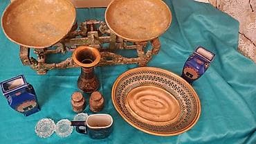 qedmi pullar: Antik kolleksiya dəsti Tərkib: - Böyük ikiqablı mexaniki tərəzi – — 2