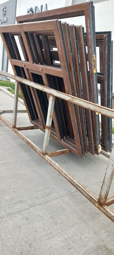 оконные рамы бу: İşlenmi̇ş plasti̇k pəncərələr. 
120x160=100 man — 12