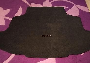 Avtomobil üçün baqaj xalçası böyük ölçüdə xaricdən gətirilən