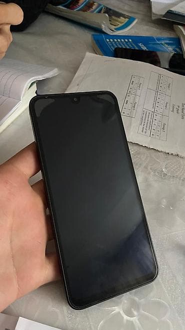 Samsung Galaxy A17, 128 GB, rəng - Qara, Barmaq izi, Face ID — 3