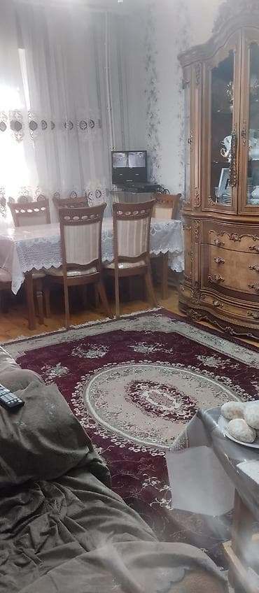 heyet evi: Biləcəri 4 otaqlı, 160 kv. m, Kredit yoxdur, Orta təmir — 6