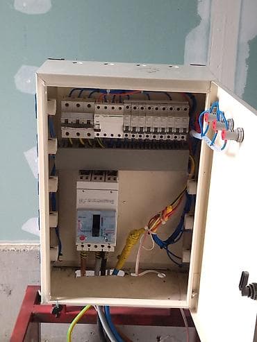 darvaza ustu dam: Evlərdə,mənzil və ofislərdə elektrik işlərinin görülməsi — 4