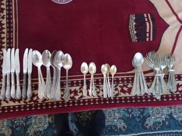 Qab-qacaq dəsti – bıçaq, qaşıq və çəngəl komplekti - Klassik naxışlı