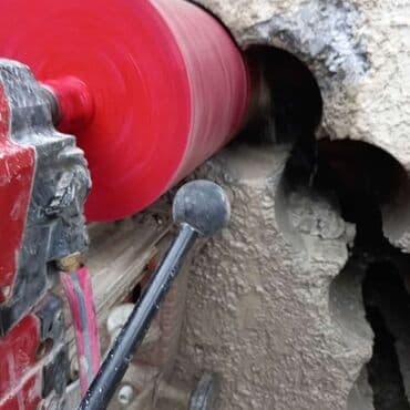 Другие стройуслуги: Beton kesen deşen dağıdan söken lift şaxta pileken qapi pencere — 9