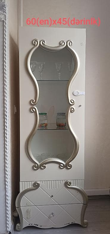 usta masasi: Koçlə əlaqədar Klassik üslubda qonaq otağı mebel dəsti satılır. - — 4