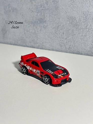 cd disk: Hot Wheels kollektoru üçün orijinal die-cast modellər - ‘98 Honda — 8