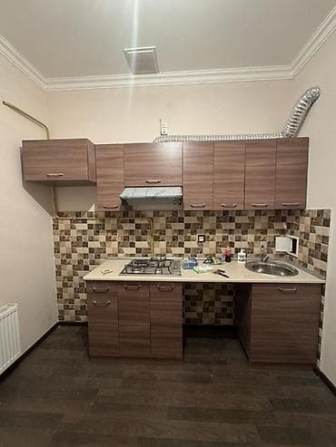borular: Mətbəx mebeli dəsti - Üst və alt şkaflar: taxta teksturalı laminat — 2