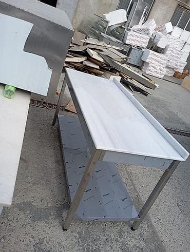 Nerjaveyka Masalarin ve Restoran Avadanliqlarin Hazirlanmasi, Her