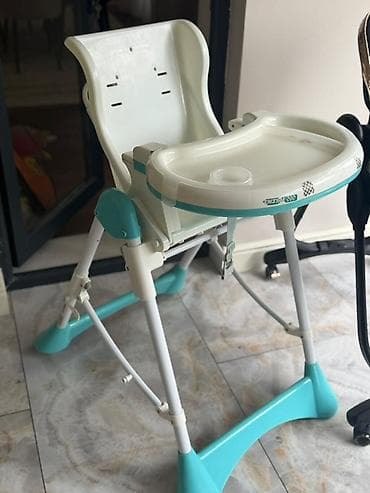 Uşaq yemək stolu/kreslosu - Rəng: ağ və firuzəyi - Çıxarılan və