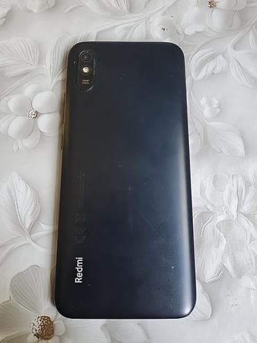 philips xenium 9@9s: Xiaomi Redmi 9A Telefon yaxşı vəzyətdədir heç bir prablemi yoxdu — 3
