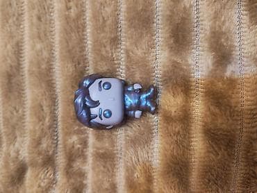 iwlenmiw su ceni: Fiqur, Plastik — 8