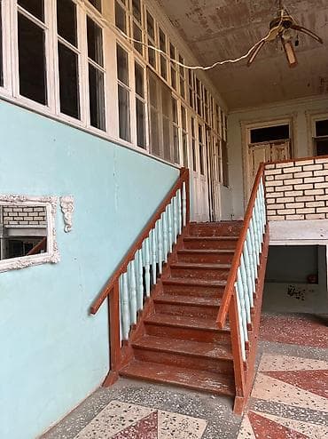 vasitəçisiz 3 otaqlı mənzillərin satışı: 5 otaqlı, 150 kv. m, Kredit yoxdur, Orta təmir — 3