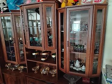 ev stulu: Klassik üslubda iri vitrinli qonaq otağı mebeli qablar üsdə verilmir — 4